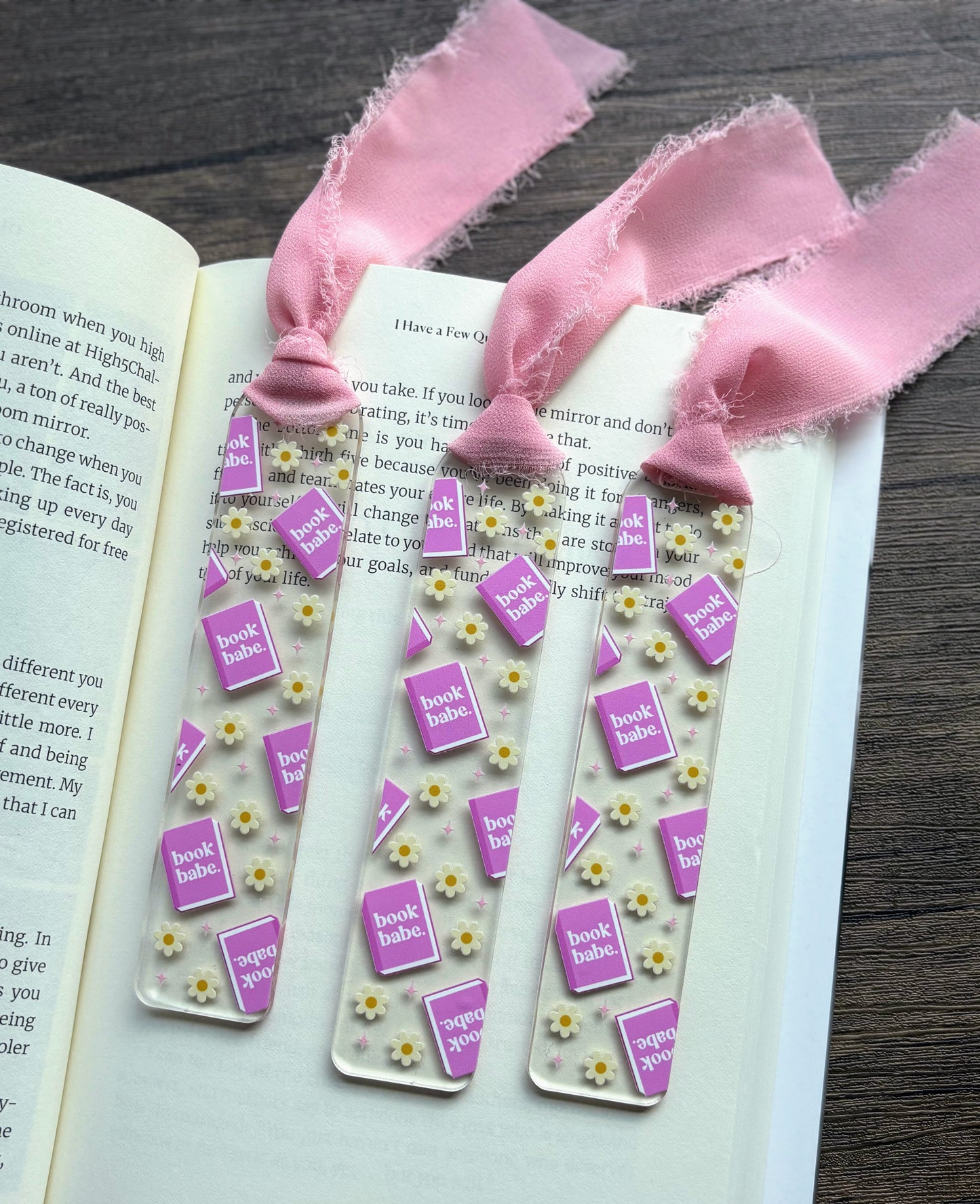 Book Babe with Daisies Bookmark