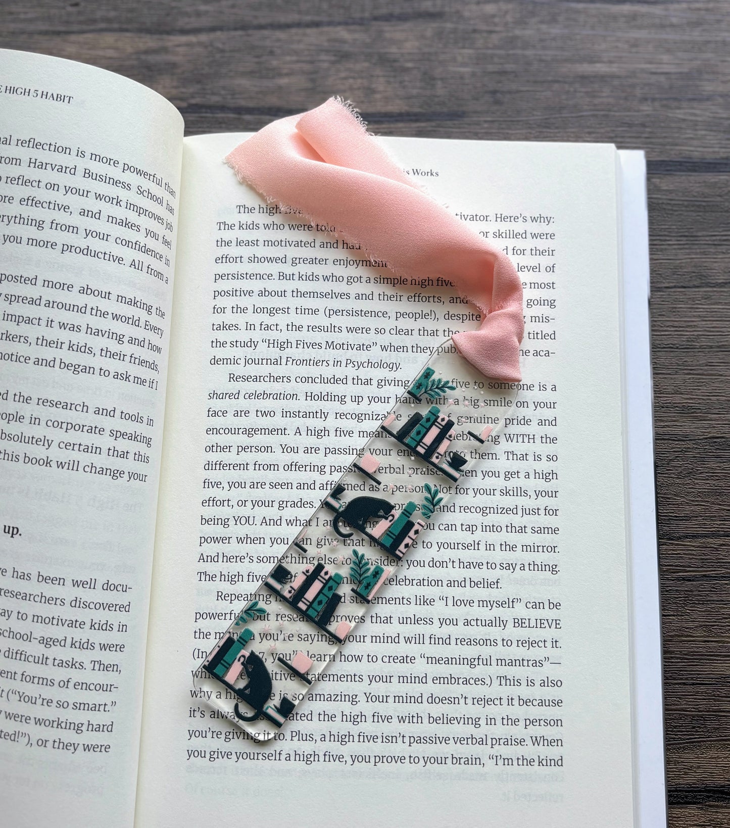 Cats & Bookshelf Boho Bookmark