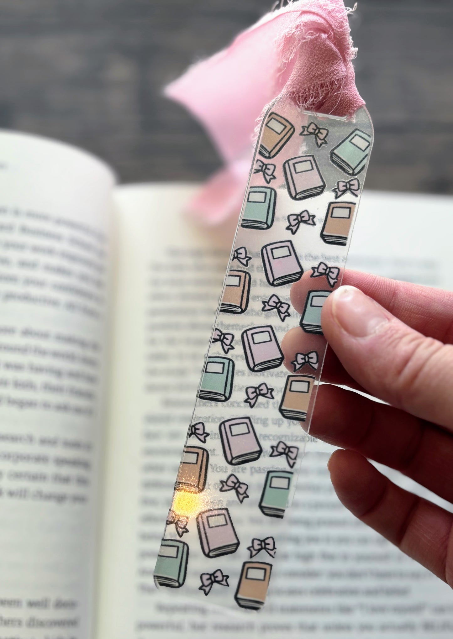Books & Bows Bookmark